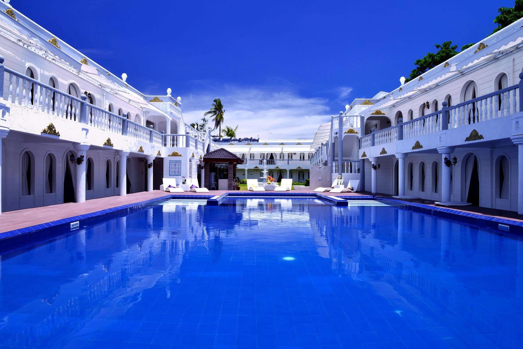 Boracay Summer Palace Hotel Balabag  Buitenkant foto